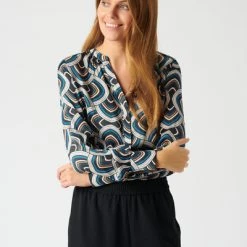 Dea Kudibal Blouses Kay Blouse Blue -Dea Kudibal Winkel 15004df4ce0b3b1fd357d4a5f2ff0193