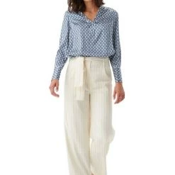 Dea Kudibal Blouses Jennifer Blouse Blue -Dea Kudibal Winkel 1e36f6e0b324b76a58c021b67574eec7