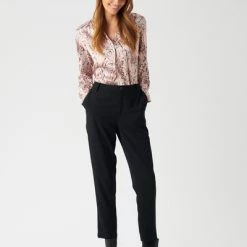 Dea Kudibal Blouses Kay Blouse Beige -Dea Kudibal Winkel 886e7bdfa345bcdc61ce750cb8e00cf2