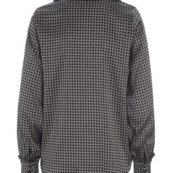 Dea Kudibal Longsleeve Shirts Otilia Blouse Black 9 Dea Kudibal Longsleeve Shirts Otilia Blouse Black -Dea Kudibal Winkel 8d833bf75a834ad296271be06dd55e6a