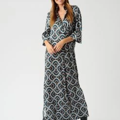Dea Kudibal Maxi Jurken Helga Kimono Dress Blue 11 Dea Kudibal Maxi Jurken Helga Kimono Dress Blue -Dea Kudibal Winkel a360a38e790e97450b541996c93367d9
