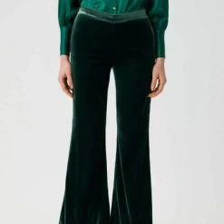 Dea Kudibal Wijde Broeken Wide Trousers Green -Dea Kudibal Winkel be86656c919f98f1fa26117849dd0386