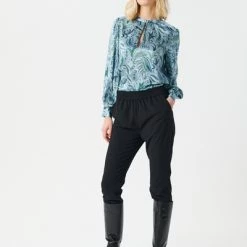 Dea Kudibal Blouses Stacy Blouse Blue -Dea Kudibal Winkel ecaffadc42d2e2f941ffc243d2a7d845